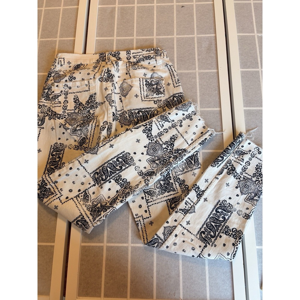 Kensie Paisley Bandana Ultimate High‎ Rise Sz 4/27 Festival Boho Luxe Jeans - Picture 7 of 7